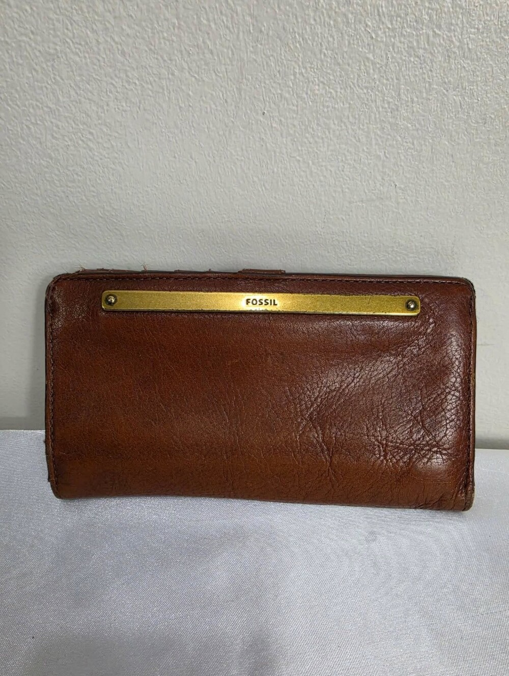 Fossil Brown Leather Wallet with Gold Accent